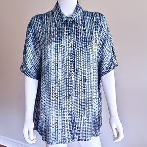 Silky, Midweight Flutter-Sleeve Shirt EUC 🇺🇸